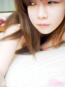 国产巨乳自拍,揭秘网络红人背后的故事 第3张 国产巨乳自拍,揭秘网络红人背后的故事 第3张